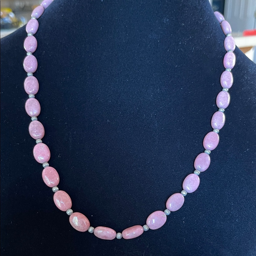 Pink Stone Bead Necklace - Elegant Women's Jewelry - Picture 6 of 7